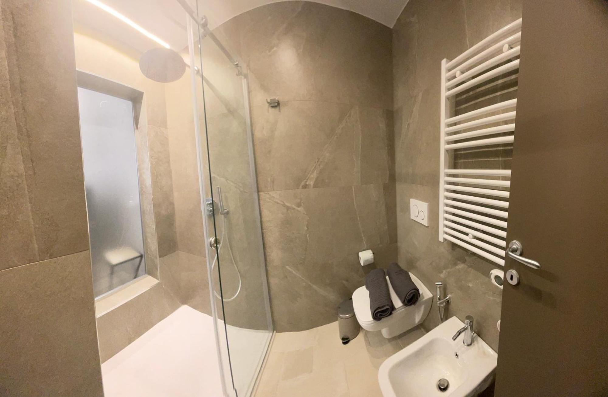 Civico 38 - Le Tre Chiavi Hotel Бари Екстериор снимка