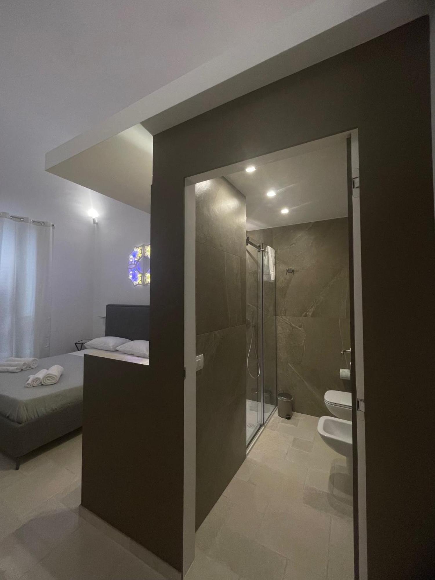 Civico 38 - Le Tre Chiavi Hotel Бари Екстериор снимка
